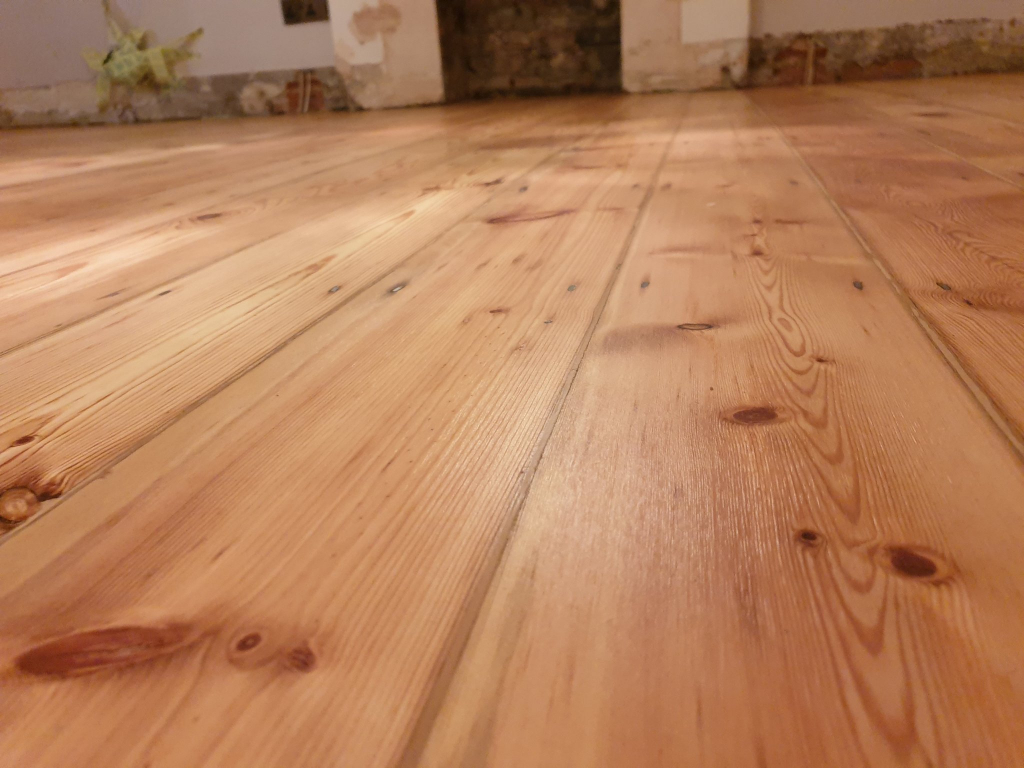 Gap Filling Strip Insulation, Hardwood Floor Filler Sawdust